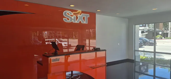 SIXT Rent a Car Boca Raton near Mizner Park Picture 1