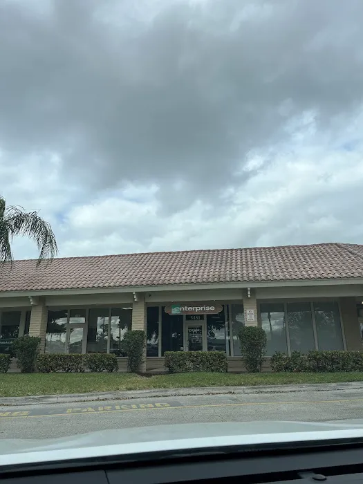 Enterprise Rent-A-Car Picture 1