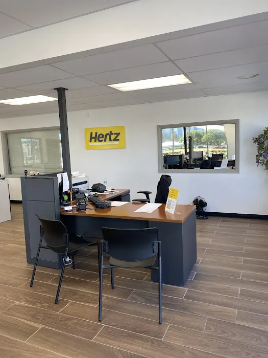Thrifty Car Rental Picture 9