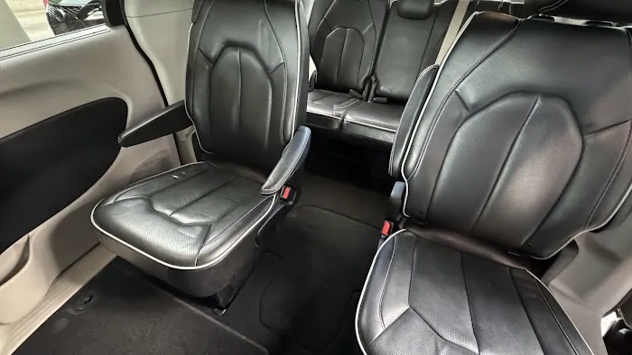 Avis Car Rental Picture 8