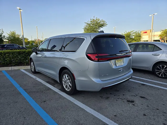 Enterprise Rent-A-Car Picture 5