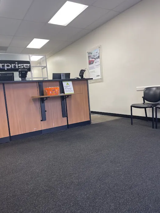 Enterprise Rent-A-Car Picture 4