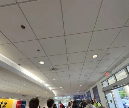 Hertz Car Rental - FBO - Rayes Hangar - West Palm Beach (PBI)