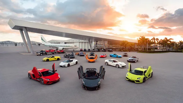 mph club | Exotic Car Rental West Palm Beach Picture 2
