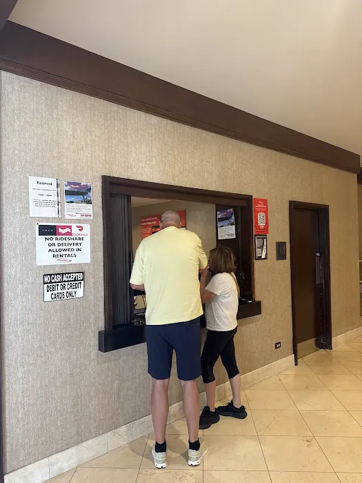 Easirent Car Rental Palm Beach International Airport (PBI) Picture 6
