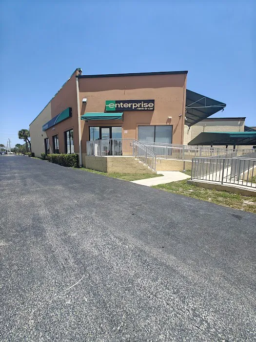 Enterprise Rent-A-Car Picture 4