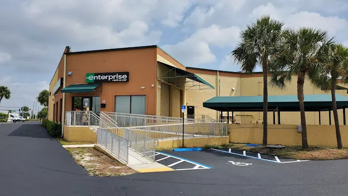 Enterprise Rent-A-Car Picture 2