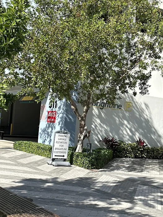 Avis Car Rental Picture 2