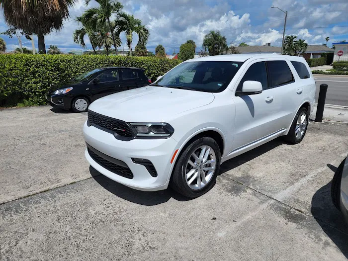 Enterprise Rent-A-Car Picture 7