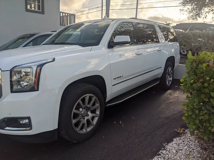 Budget Car Rental Picture 1