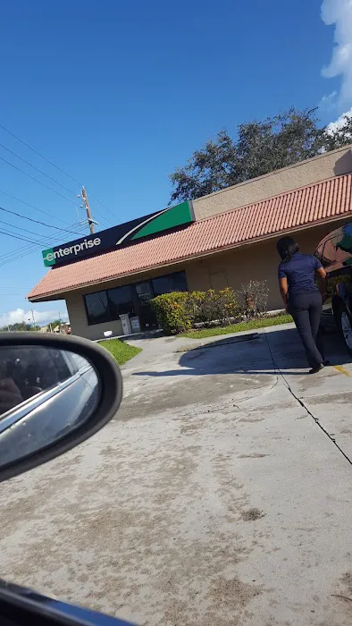 Enterprise Rent-A-Car Picture 4