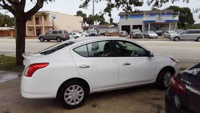 Enterprise Rent-A-Car Picture 5