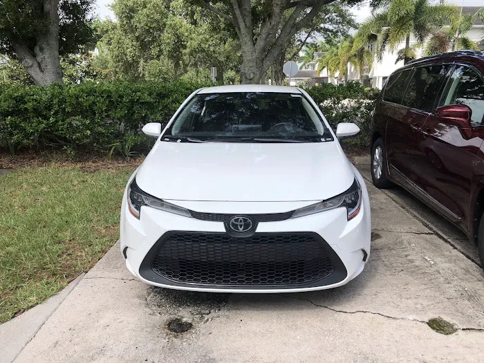 Hertz Car Rental - Vero Beach - Vero Beach Regional Airport (VRB) Picture 9