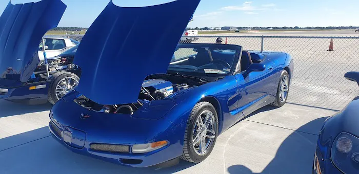 Avis Car Rental Picture 2