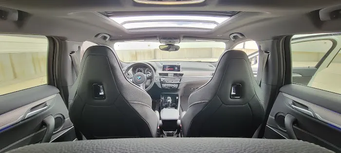 Luxury Lifestyle Car Rentals Picture 5