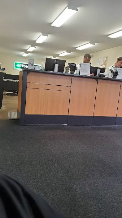 Enterprise Rent-A-Car Picture 1