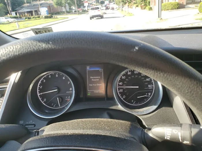 Avis Car Rental Picture 9
