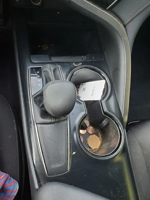 Avis Car Rental Picture 8