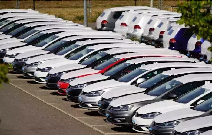 Cash Car Rental Picture 2