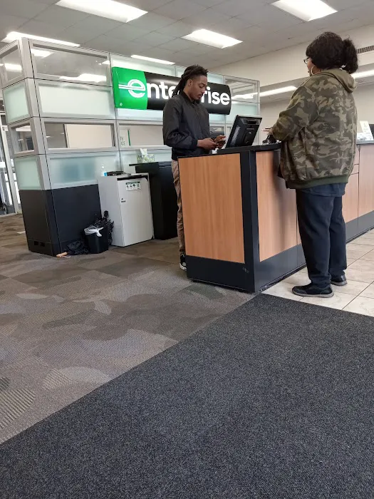 Enterprise Rent-A-Car Picture 3