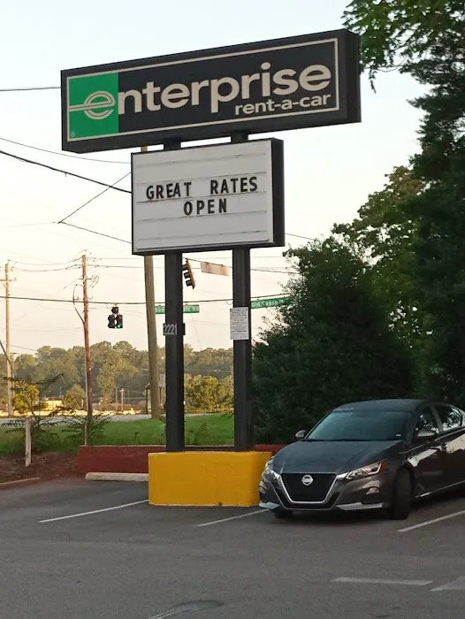 Enterprise Rent-A-Car Picture 4