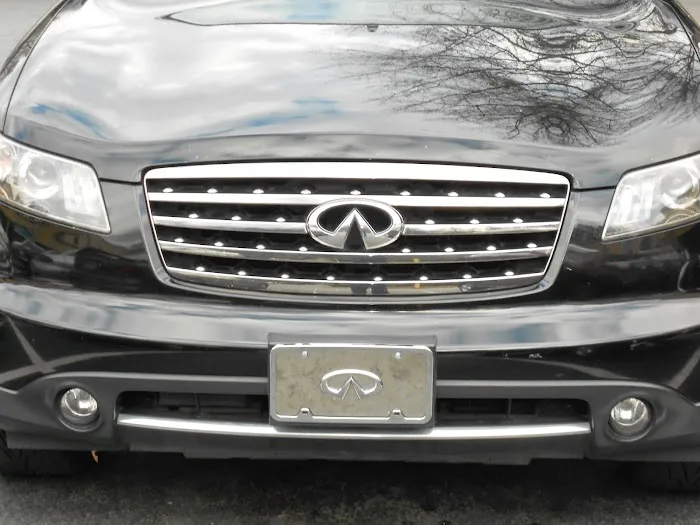 FABULOUS RENTAL CARS Picture 3