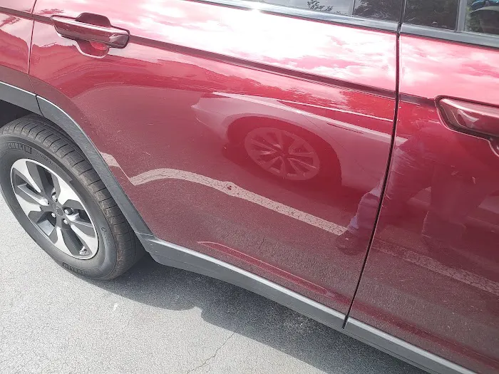 Avis Car Rental Picture 8