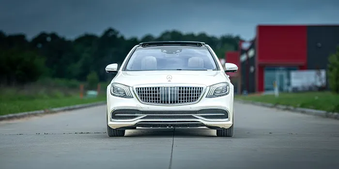 Opulant Car Rentals Picture 2