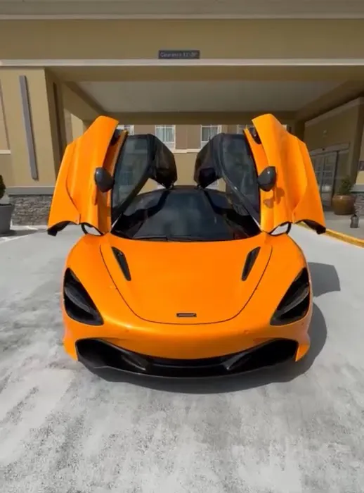 Opulant Car Rentals Picture 7
