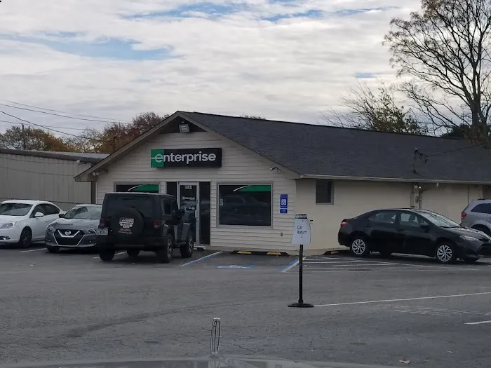 Enterprise Rent-A-Car Picture 2
