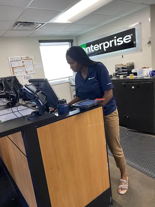 Enterprise Rent-A-Car Picture 10