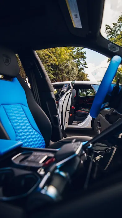 Worldwide Exotic Car rentals Picture 8