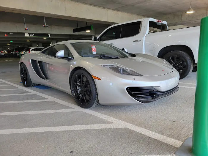 Ace Rent a Car Picture 2