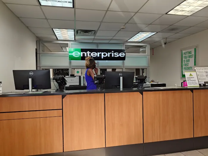 Enterprise Rent-A-Car Picture 2