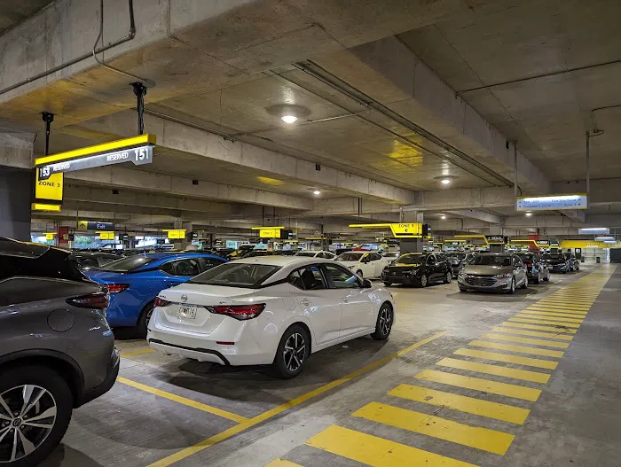Thrifty Car Rental - Atlanta Hartsfield International Airport Picture 3