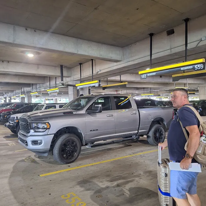 Hertz Car Rental - Atlanta - Hartsfield-jackson Atlanta International Airport (ATL) Picture 5