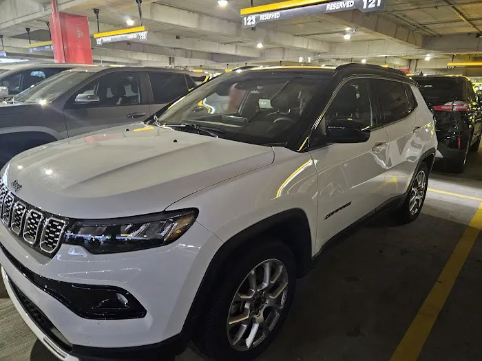 Hertz Car Rental - Atlanta - Hartsfield-jackson Atlanta International Airport (ATL) Picture 8
