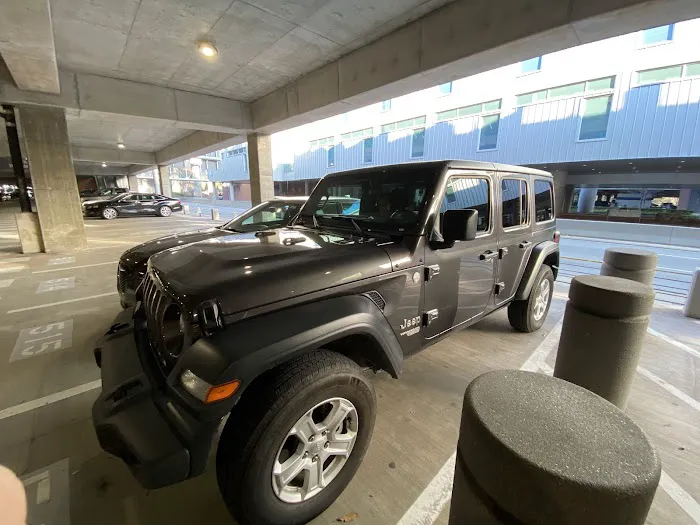 Dollar Car Rental - Atlanta Hartsfield International Airport Picture 5