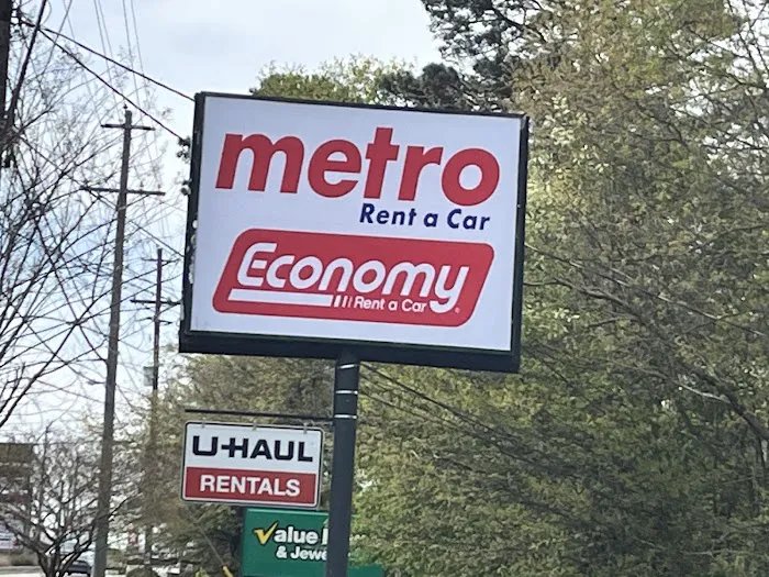 Metro Economy Rent a Car Picture 2