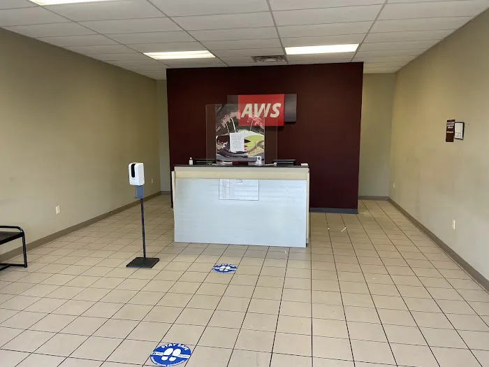 Avis Car Rental Picture 2