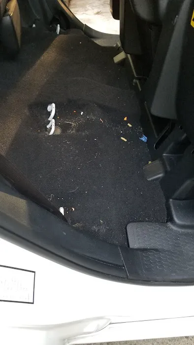 Avis Car Rental Picture 3