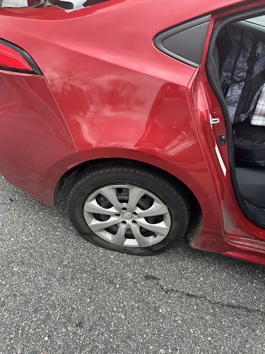 Hertz Car Rental - Snellville - Stone Mountain Highway 78 Picture 6