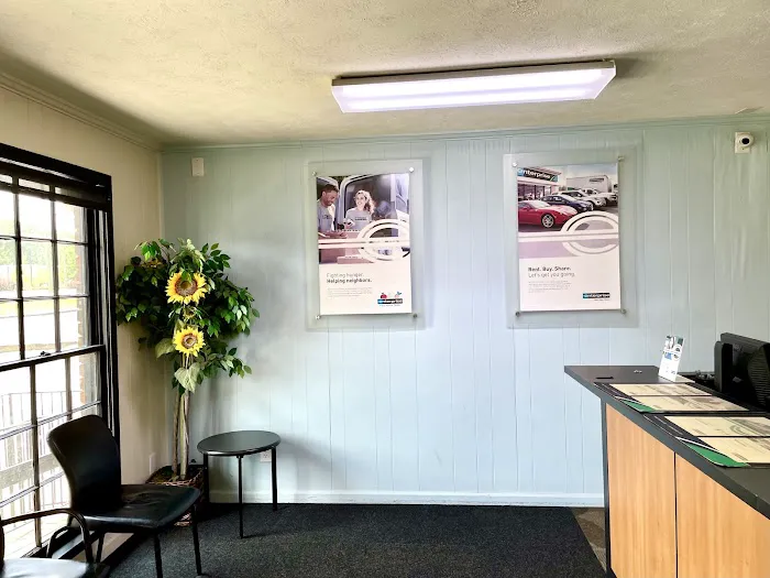 Enterprise Rent-A-Car Picture 1