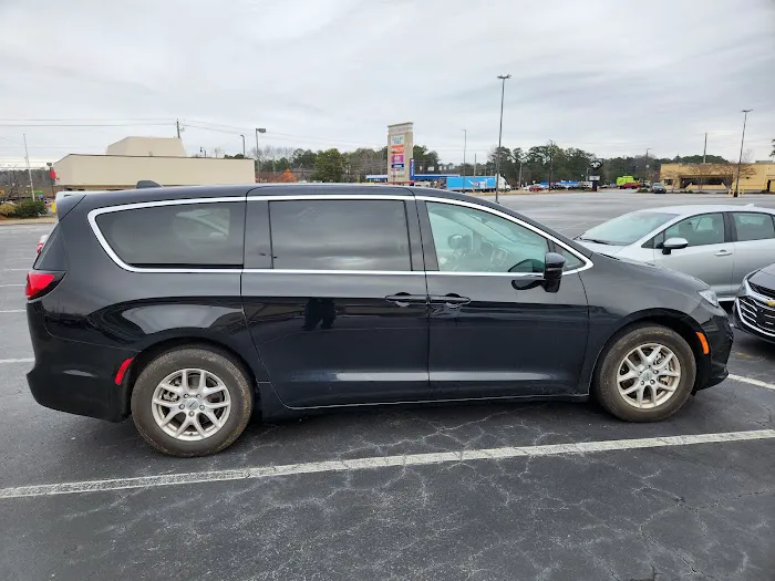 Avis Car Rental Picture 6
