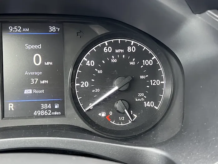 Avis Car Rental Picture 1