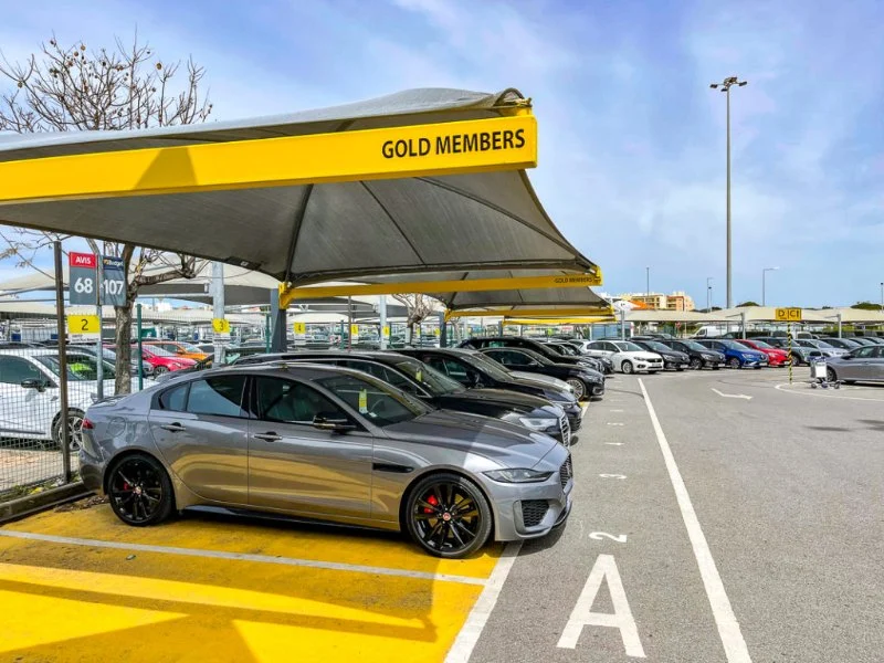 Does American Express Offer Car Rental Insurance for U.S. Travelers?