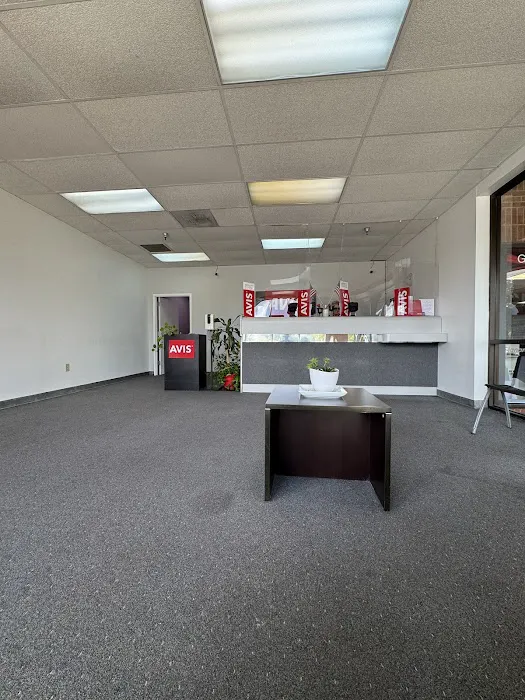 Avis Car Rental Picture 9