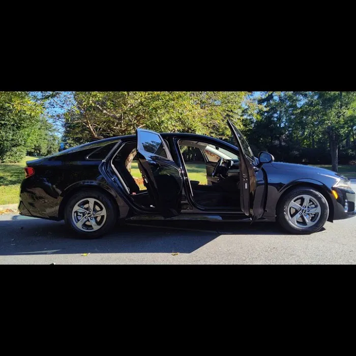 Hackett Lu Holdings, LLC - HLH Car Rental Picture 10