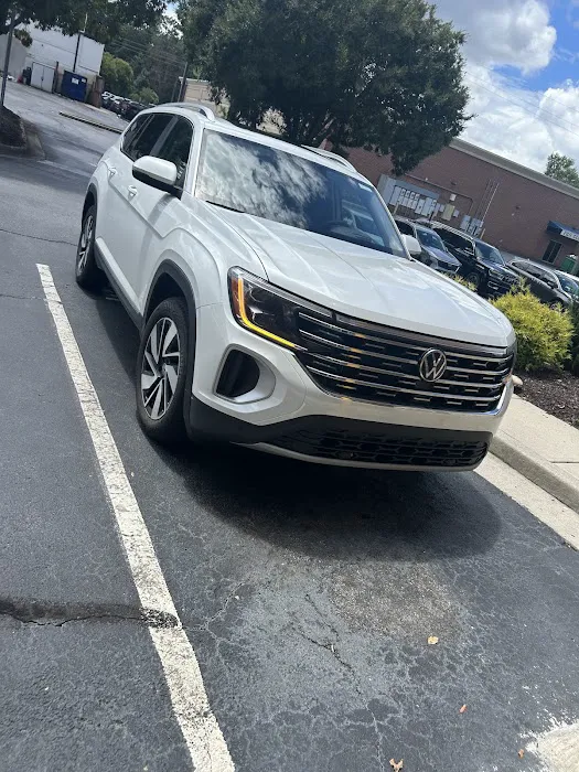 Avis Car Rental Picture 10