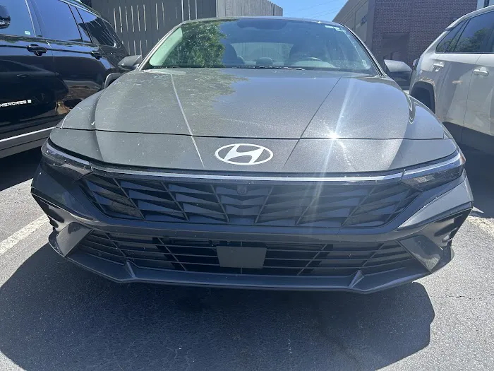 Avis Car Rental Picture 3